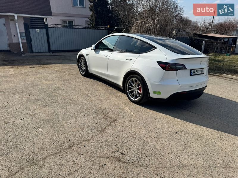 Внедорожник / Кроссовер Tesla Model Y 2023 в Киеве фото 14 Внедорожник / Кроссовер Tesla Model Y 2023 в Киеве