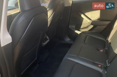 Внедорожник / Кроссовер Tesla Model Y 2022 в Киеве