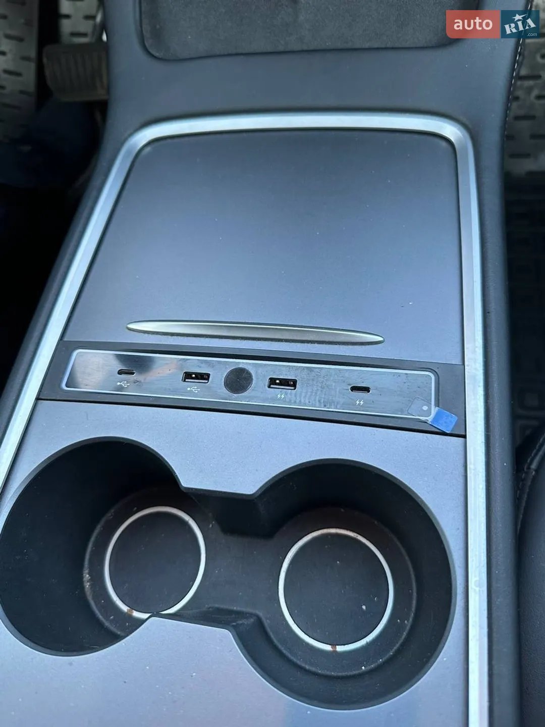2021 Tesla Model Y - мініатюра 13
