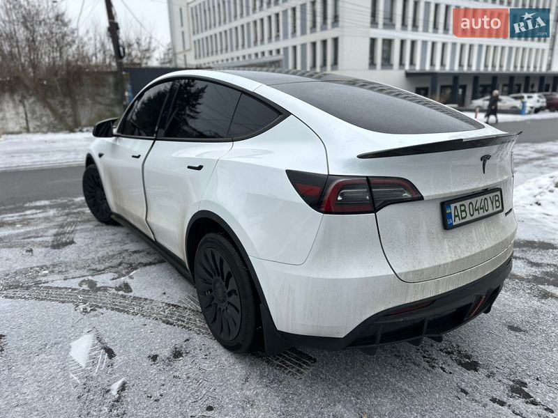 Внедорожник / Кроссовер Tesla Model Y 2023 в Виннице фото 5 Внедорожник / Кроссовер Tesla Model Y 2023 в Виннице