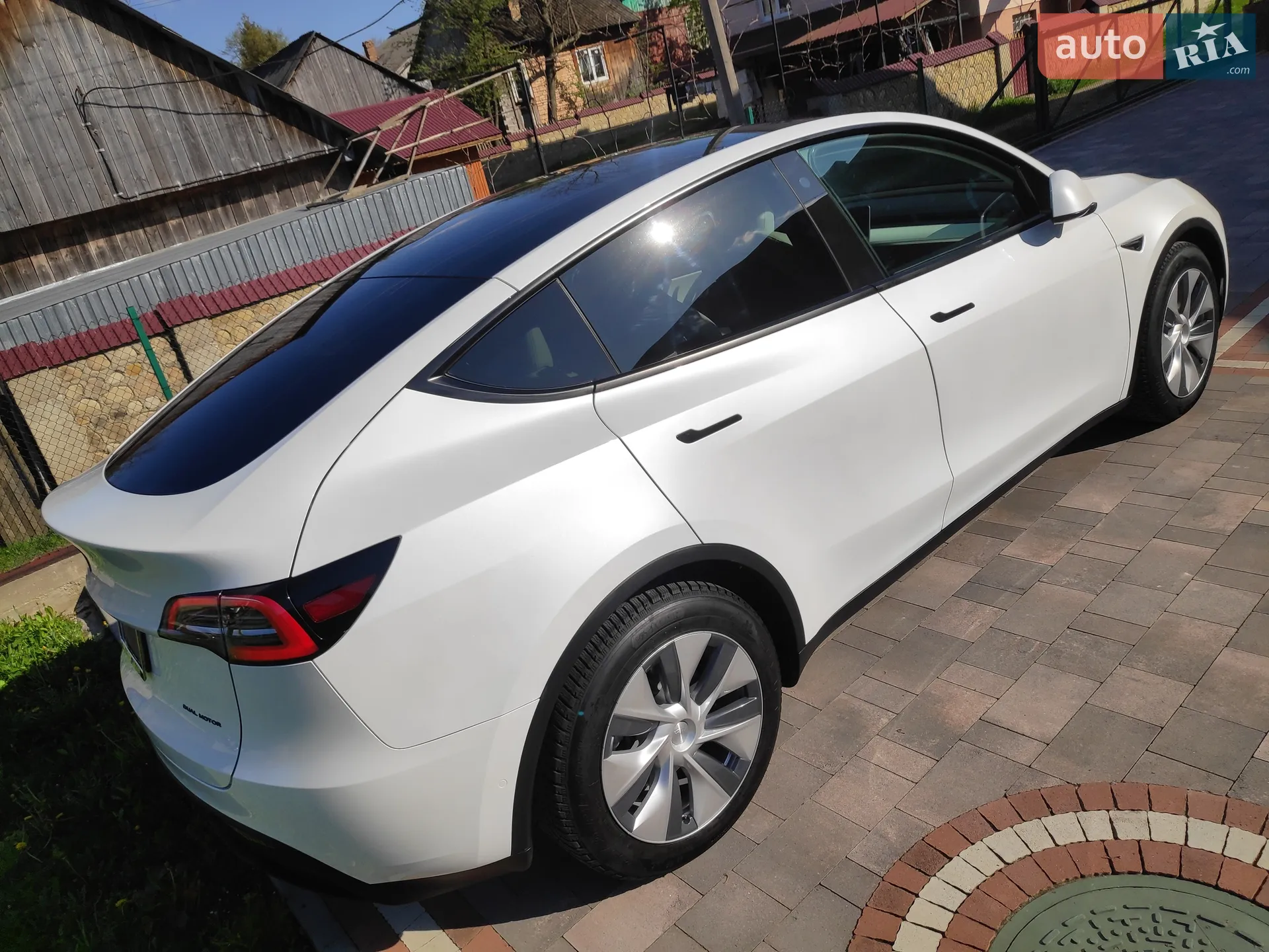 2020 Tesla Model Y - мініатюра 10