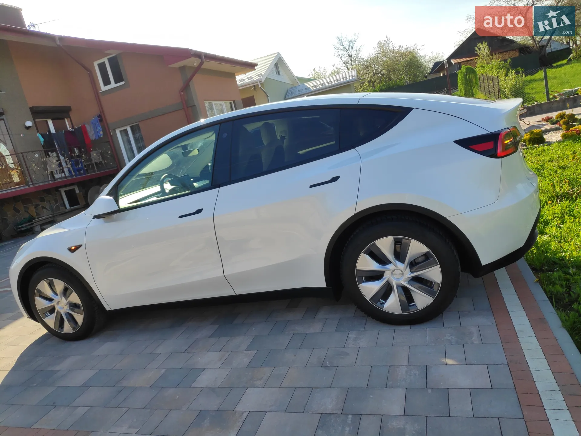 2020 Tesla Model Y - мініатюра 14