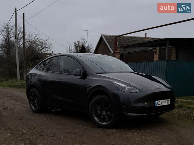 Внедорожник / Кроссовер Tesla Model Y 2024 в Кривом Роге фото 2 Внедорожник / Кроссовер Tesla Model Y 2024 в Кривом Роге