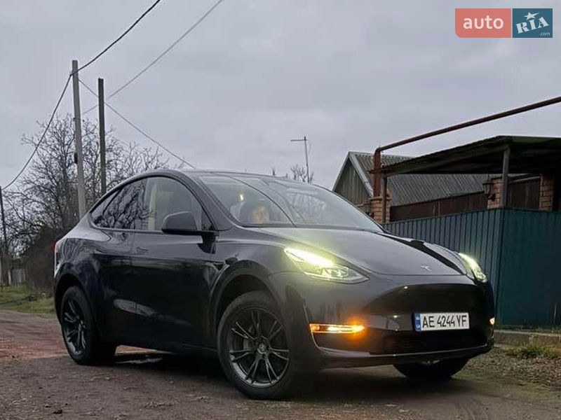 Внедорожник / Кроссовер Tesla Model Y 2024 в Кривом Роге фото Внедорожник / Кроссовер Tesla Model Y 2024 в Кривом Роге