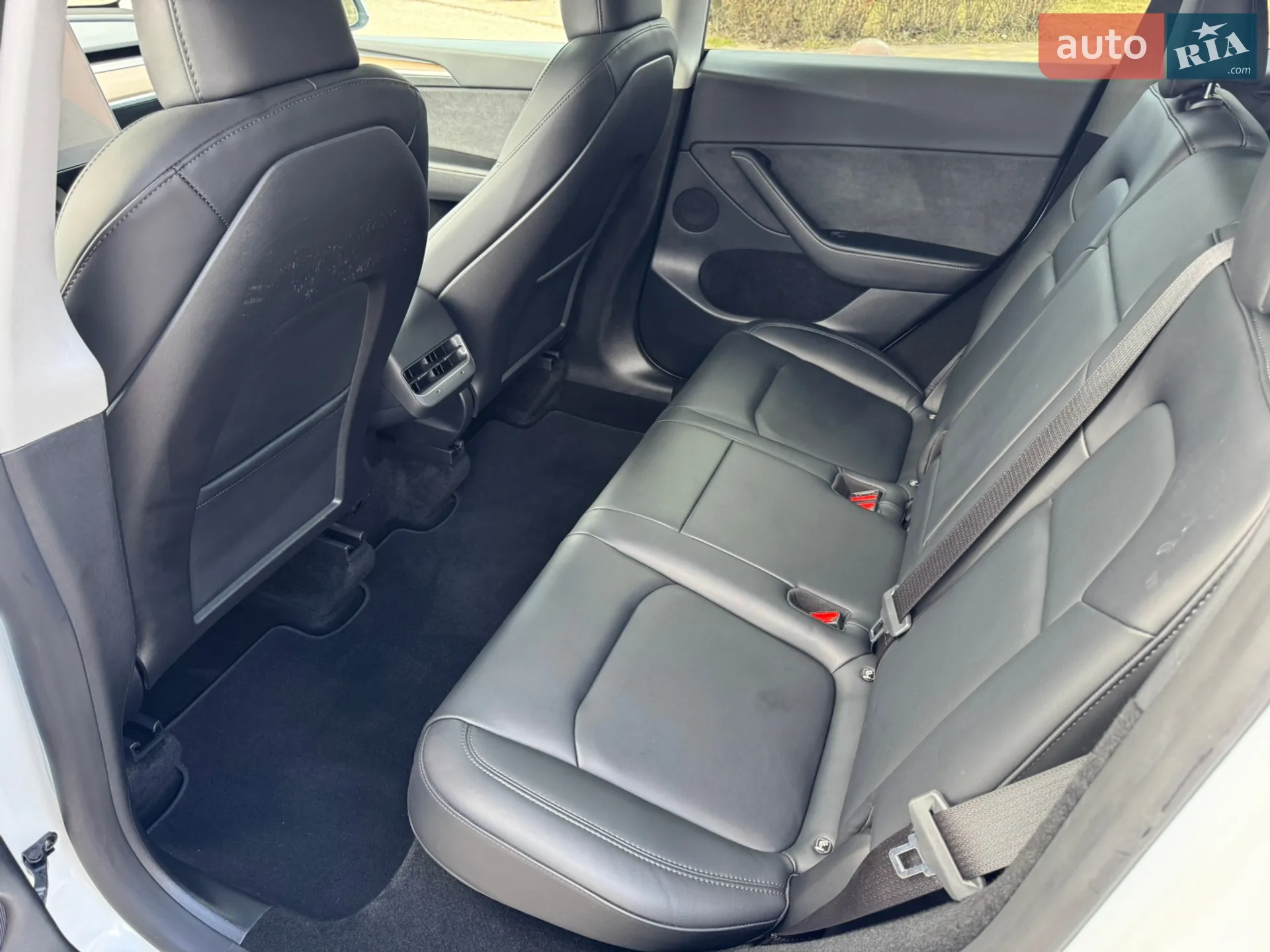 2023 Tesla Model Y - мініатюра 33