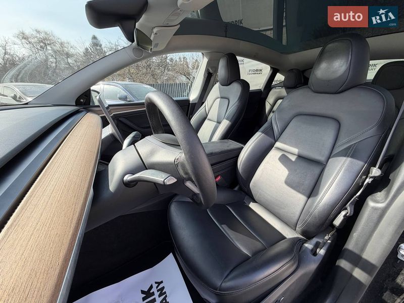 Позашляховик / Кросовер Tesla Model Y 2023 в Луцьку фото 13 Позашляховик / Кросовер Tesla Model Y 2023 в Луцьку