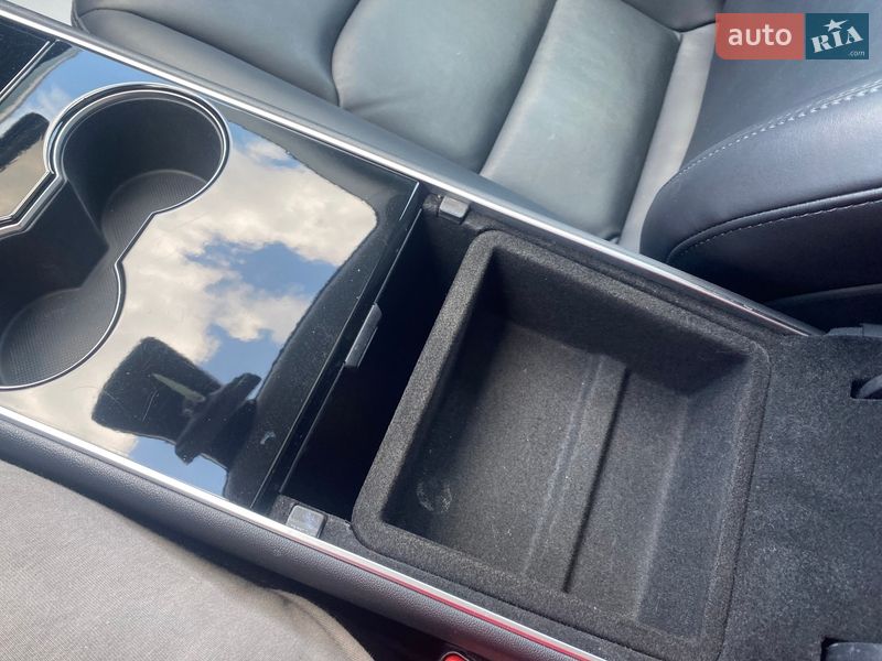 Внедорожник / Кроссовер Tesla Model Y 2020 в Тернополе фото 10 Внедорожник / Кроссовер Tesla Model Y 2020 в Тернополе