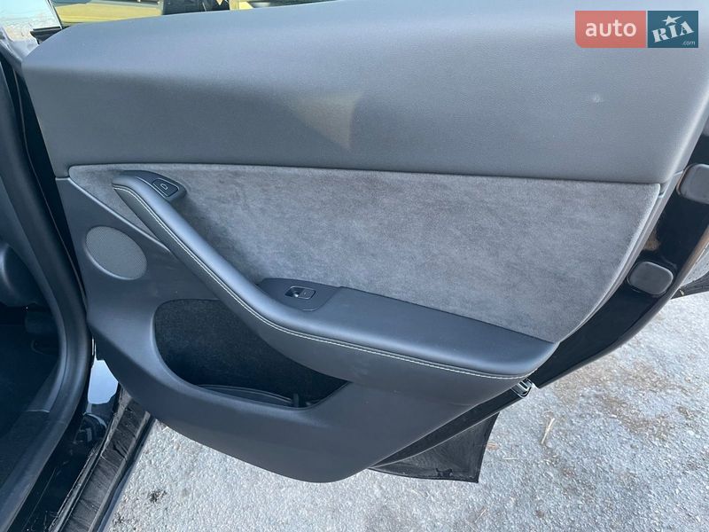 Внедорожник / Кроссовер Tesla Model Y 2022 в Ровно фото 15 Внедорожник / Кроссовер Tesla Model Y 2022 в Ровно