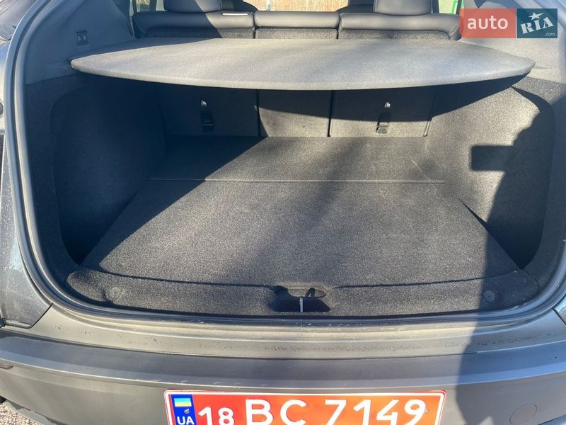 Внедорожник / Кроссовер Tesla Model Y 2025 в Ровно фото 8 Внедорожник / Кроссовер Tesla Model Y 2025 в Ровно