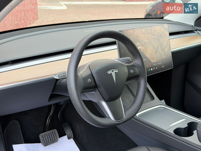 Внедорожник / Кроссовер Tesla Model Y 2024 в Одессе фото 28 Внедорожник / Кроссовер Tesla Model Y 2024 в Одессе