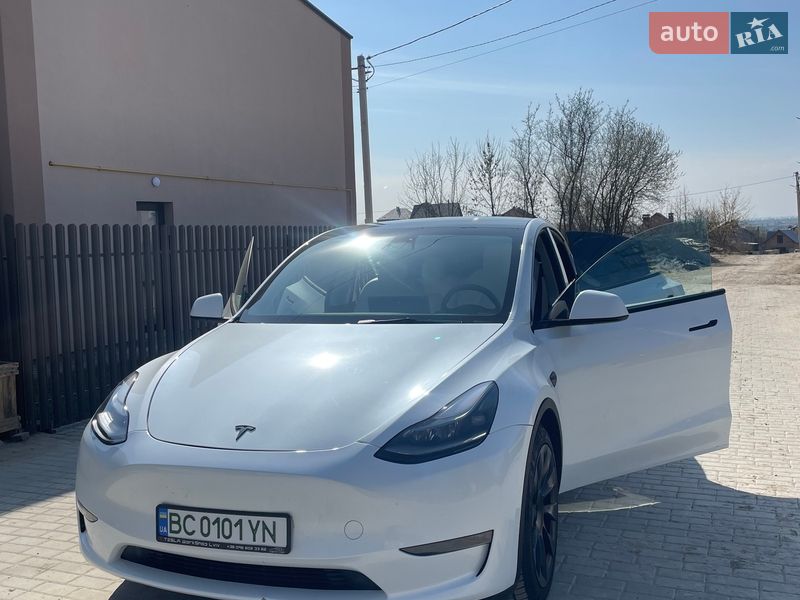 Внедорожник / Кроссовер Tesla Model Y 2022 в Львове