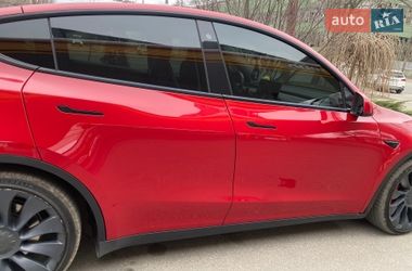Внедорожник / Кроссовер Tesla Model Y 2021 в Днепре
