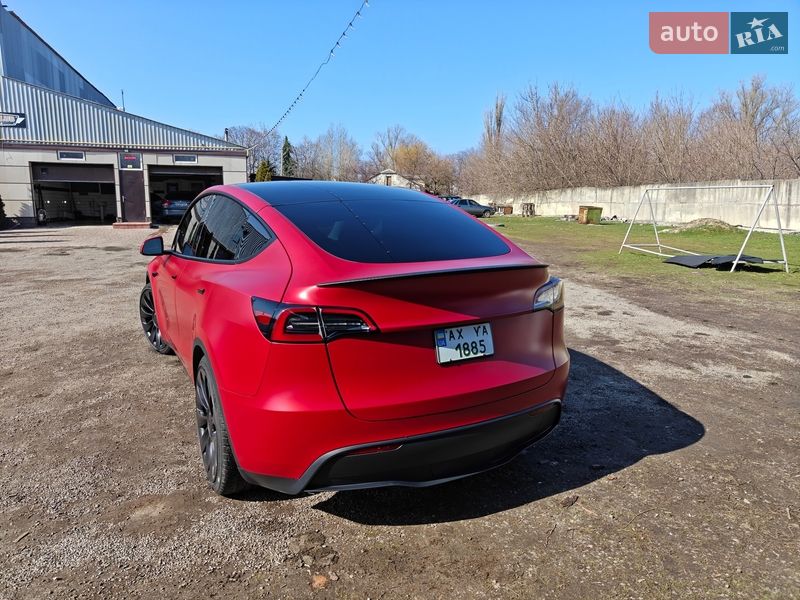 Внедорожник / Кроссовер Tesla Model Y 2023 в Лозовой