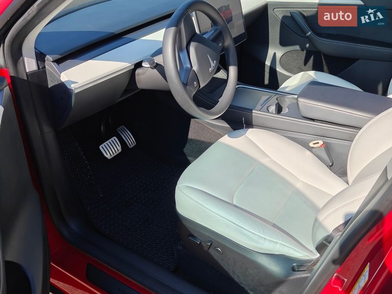 Внедорожник / Кроссовер Tesla Model Y 2023 в Лозовой