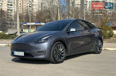 Внедорожник / Кроссовер Tesla Model Y 2023 в Харькове
