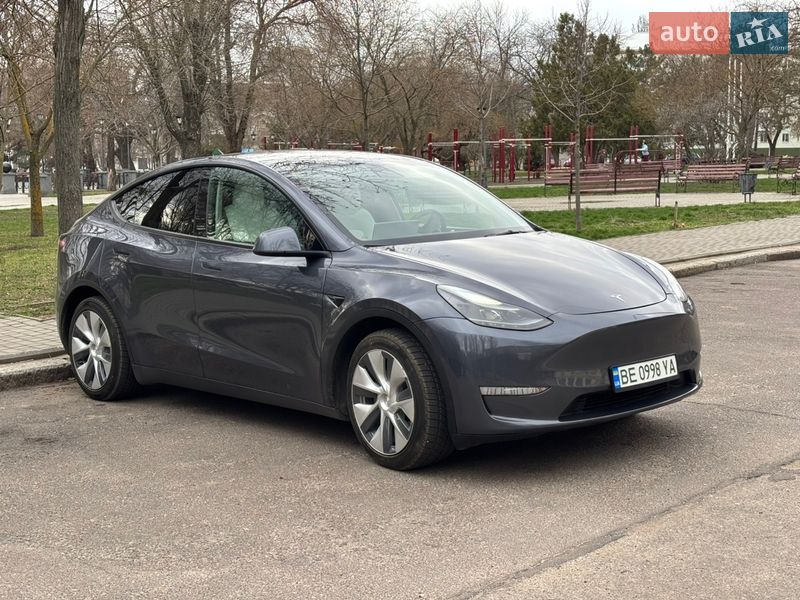 Внедорожник / Кроссовер Tesla Model Y 2023 в Николаеве
