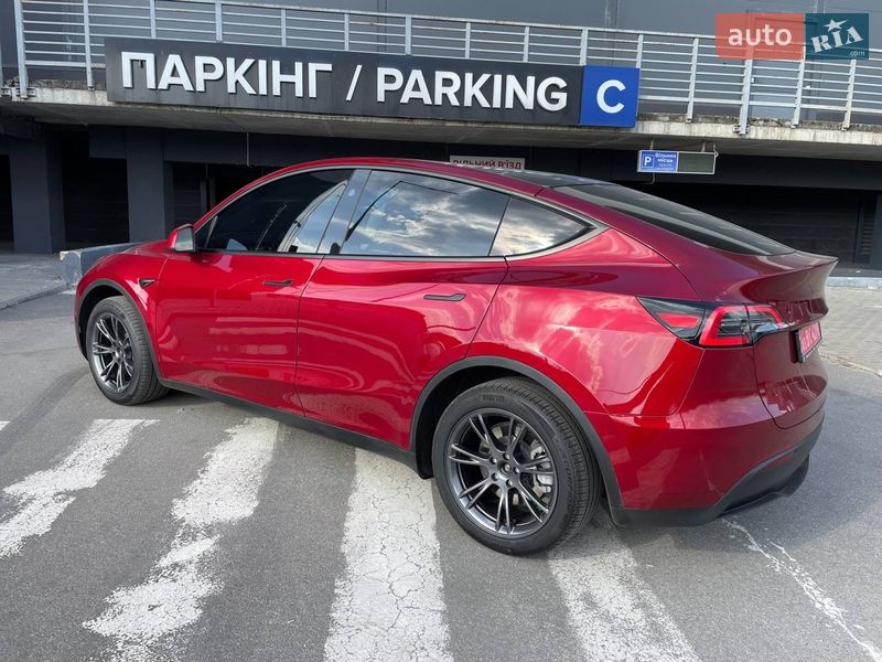 Внедорожник / Кроссовер Tesla Model Y 2024 в Киеве фото 7 Внедорожник / Кроссовер Tesla Model Y 2024 в Киеве
