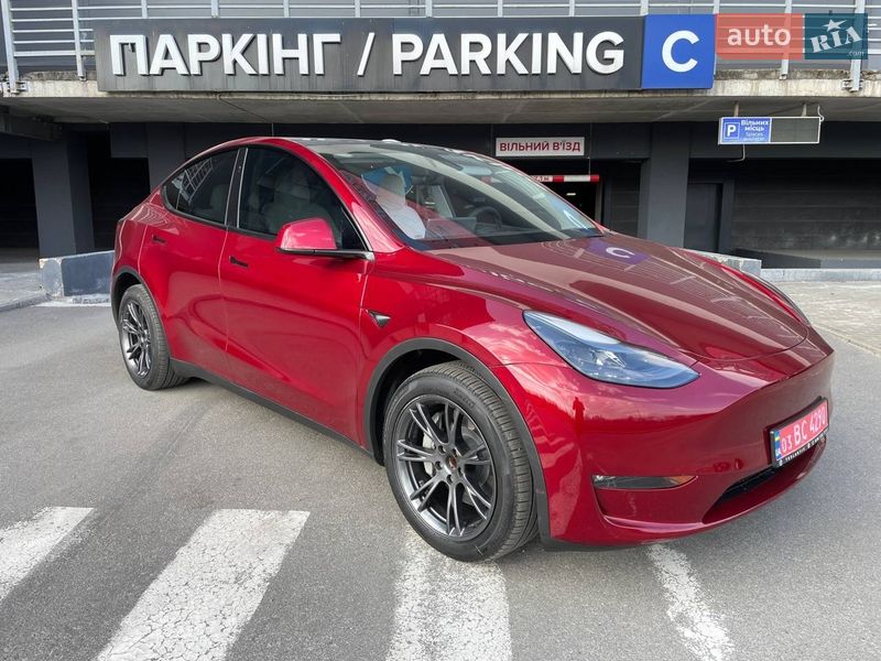 Внедорожник / Кроссовер Tesla Model Y 2024 в Киеве фото 8 Внедорожник / Кроссовер Tesla Model Y 2024 в Киеве