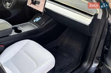 Внедорожник / Кроссовер Tesla Model Y 2023 в Днепре