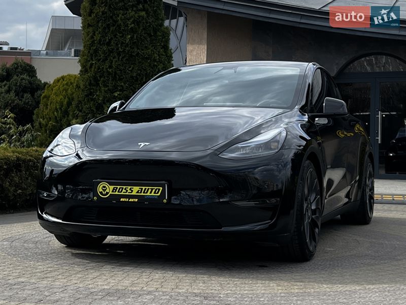 Внедорожник / Кроссовер Tesla Model Y 2021 в Львове