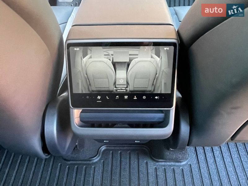 Внедорожник / Кроссовер Tesla Model Y 2025 в Кропивницком