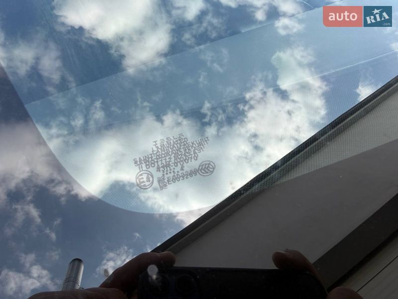 Внедорожник / Кроссовер Tesla Model Y 2023 в Киеве фото 38 Внедорожник / Кроссовер Tesla Model Y 2023 в Киеве