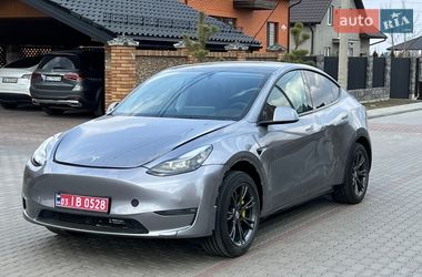 Внедорожник / Кроссовер Tesla Model Y 2025 в Луцке