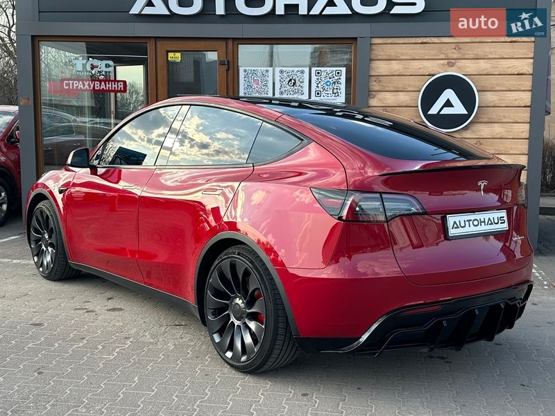 Внедорожник / Кроссовер Tesla Model Y 2023 в Житомире