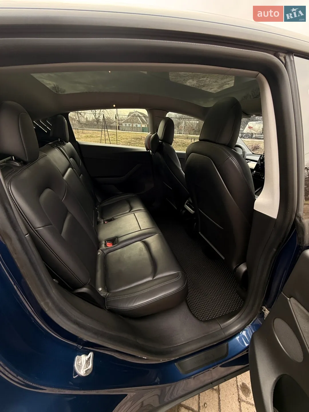 2021 Tesla Model Y - мініатюра 27