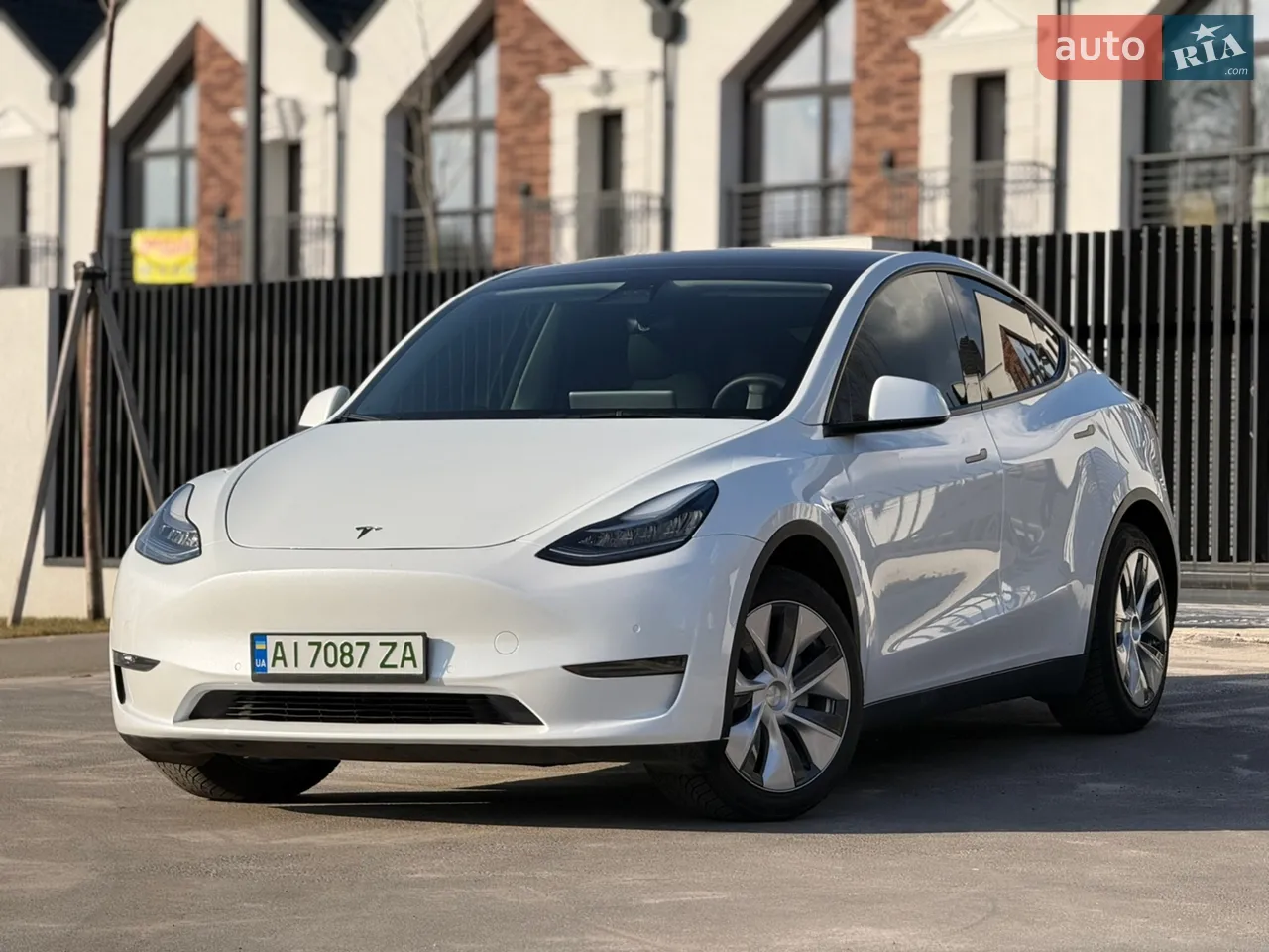 2021 Tesla Model Y - мініатюра 26
