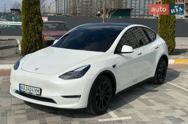 Позашляховик / Кросовер Tesla Model Y 2023 в Києві