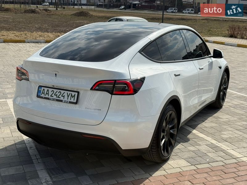 Внедорожник / Кроссовер Tesla Model Y 2023 в Киеве фото 6 Внедорожник / Кроссовер Tesla Model Y 2023 в Киеве