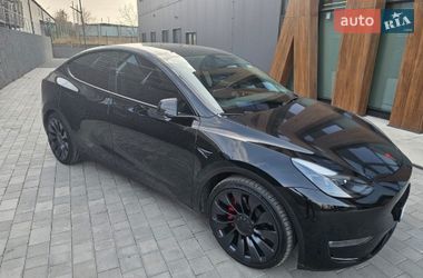 Позашляховик / Кросовер Tesla Model Y 2023 в Києві