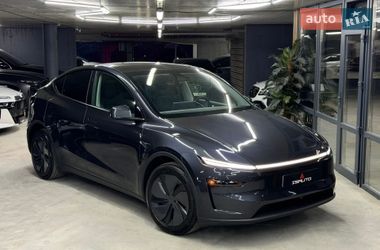 Позашляховик / Кросовер Tesla Model Y 2025 в Одесі