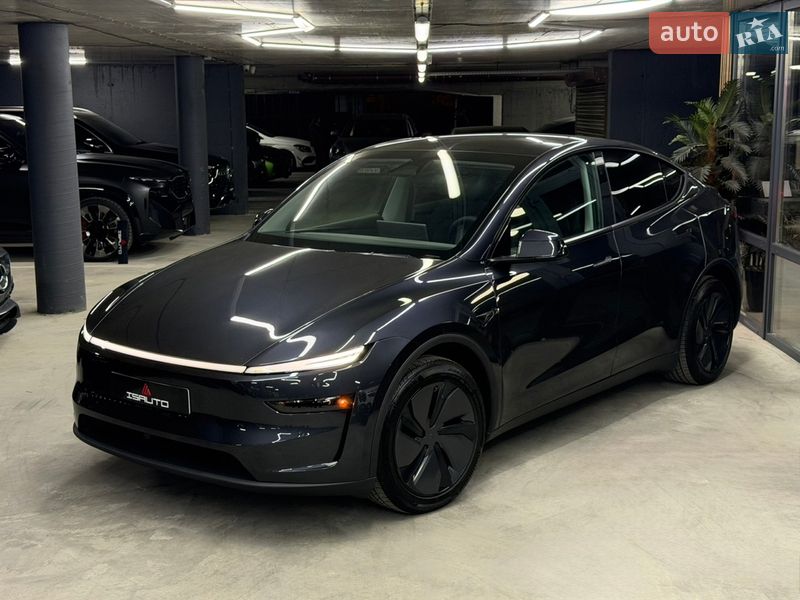 Внедорожник / Кроссовер Tesla Model Y 2025 в Одессе