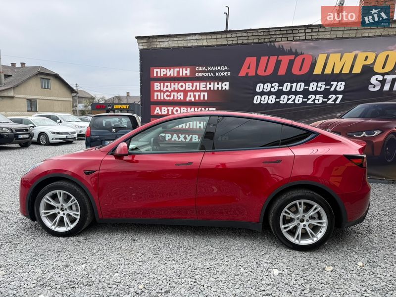 Позашляховик / Кросовер Tesla Model Y 2023 в Стрию фото 4 Позашляховик / Кросовер Tesla Model Y 2023 в Стрию