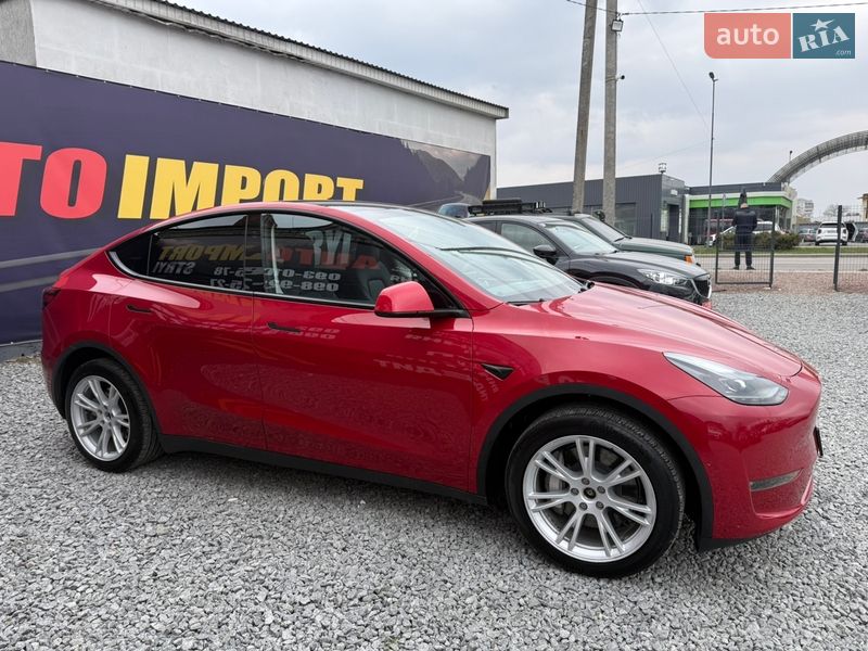 Позашляховик / Кросовер Tesla Model Y 2023 в Стрию фото 8 Позашляховик / Кросовер Tesla Model Y 2023 в Стрию