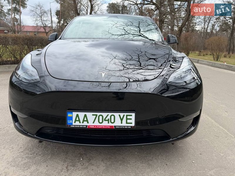 Позашляховик / Кросовер Tesla Model Y 2024 в Києві фото 26 Позашляховик / Кросовер Tesla Model Y 2024 в Києві