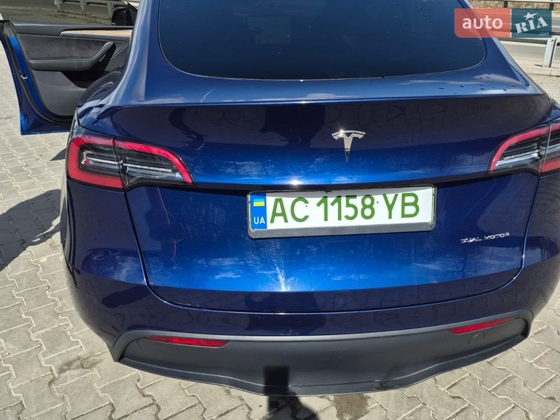 Внедорожник / Кроссовер Tesla Model Y 2024 в Буче