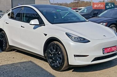 Внедорожник / Кроссовер Tesla Model Y 2021 в Луцке