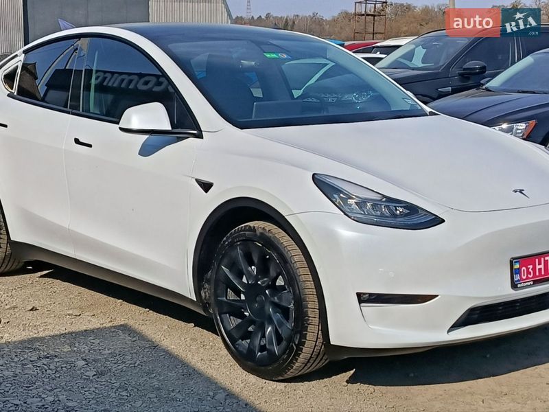 Tesla Model Y 2021 Tesla Model Y 2021