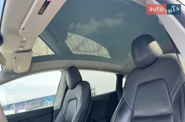 Внедорожник / Кроссовер Tesla Model Y 2022 в Львове
