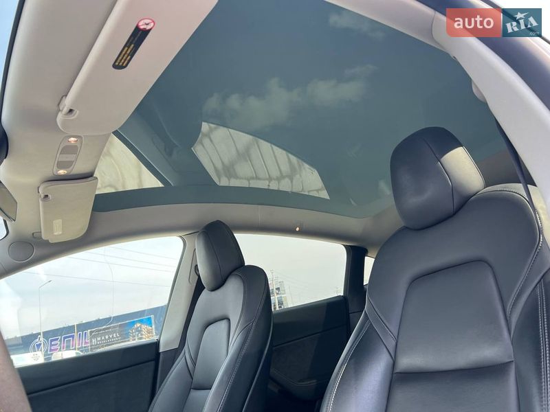 Внедорожник / Кроссовер Tesla Model Y 2022 в Львове