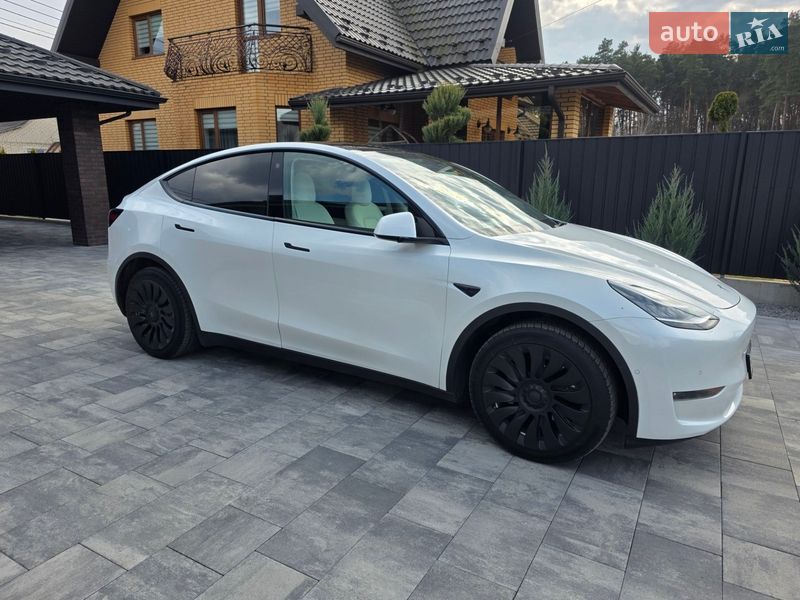 Внедорожник / Кроссовер Tesla Model Y 2020 в Луцке фото 6 Внедорожник / Кроссовер Tesla Model Y 2020 в Луцке