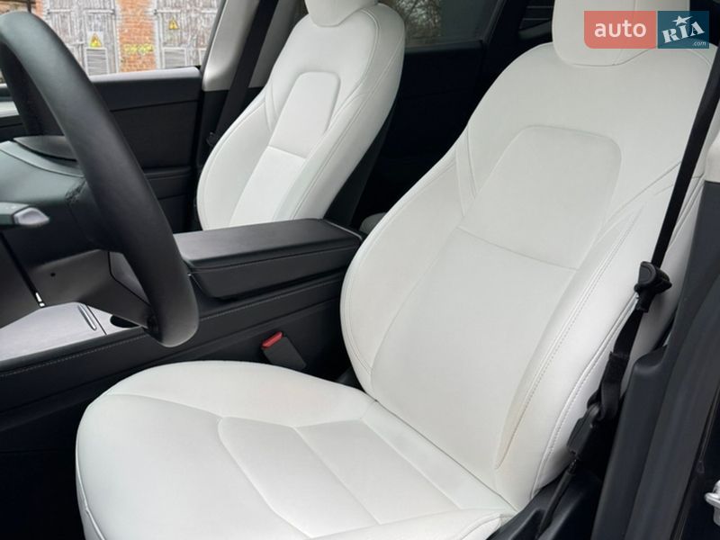 Позашляховик / Кросовер Tesla Model Y 2024 в Фастові фото 15 Позашляховик / Кросовер Tesla Model Y 2024 в Фастові