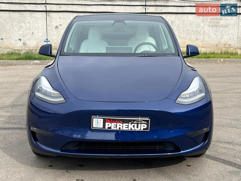 Внедорожник / Кроссовер Tesla Model Y 2022 в Киеве