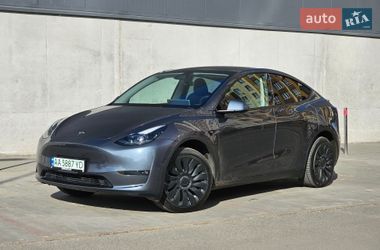 Внедорожник / Кроссовер Tesla Model Y 2023 в Киеве