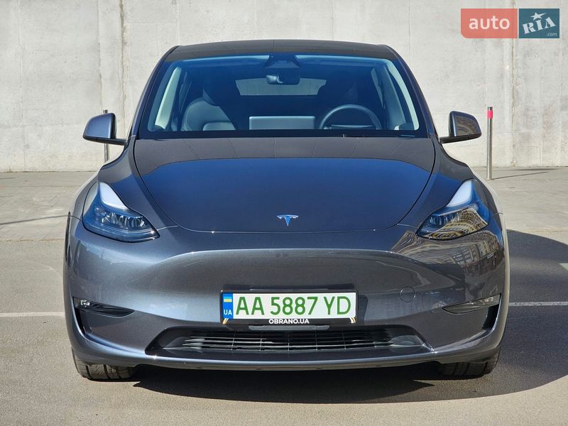 Позашляховик / Кросовер Tesla Model Y 2023 в Києві