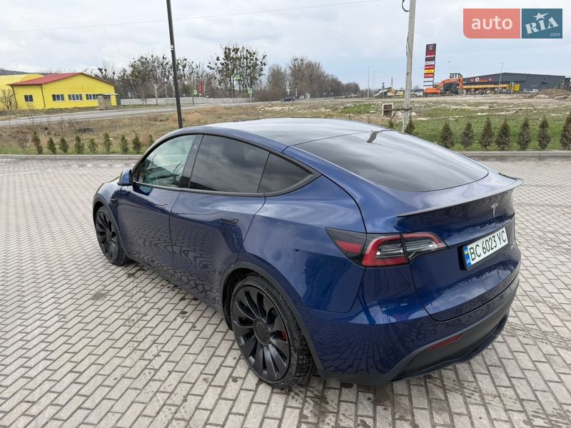 Внедорожник / Кроссовер Tesla Model Y 2022 в Золочеве фото 5 Внедорожник / Кроссовер Tesla Model Y 2022 в Золочеве