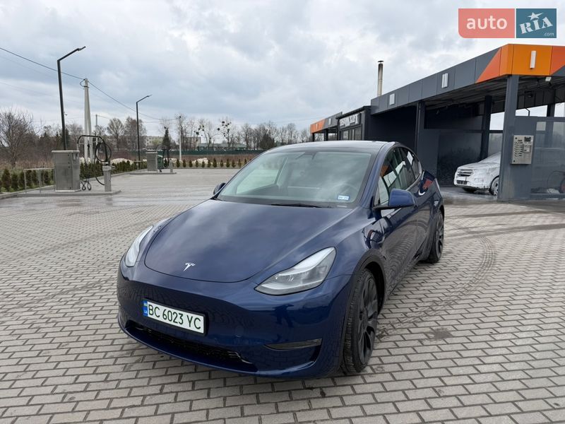 Внедорожник / Кроссовер Tesla Model Y 2022 в Золочеве фото 8 Внедорожник / Кроссовер Tesla Model Y 2022 в Золочеве